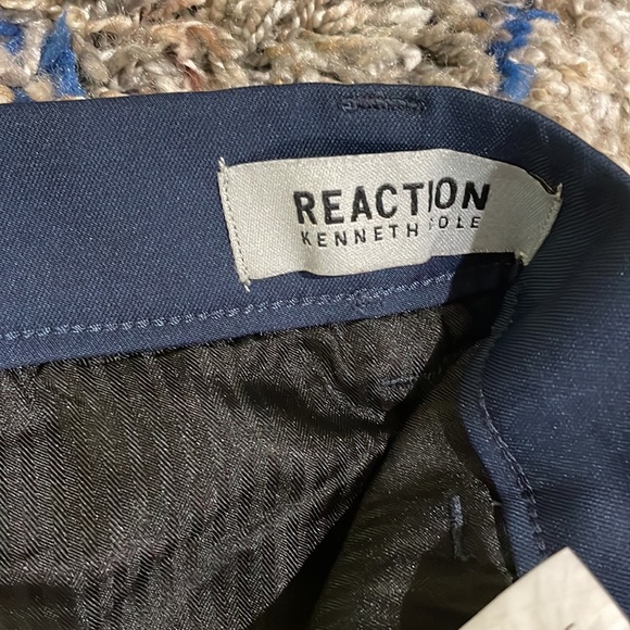 🎮Kenneth Cole Navy dress slacks 32/34 - Picture 2 of 4